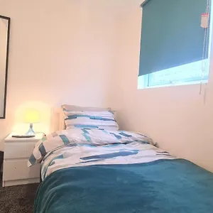 Cosy Single In Manor Park London