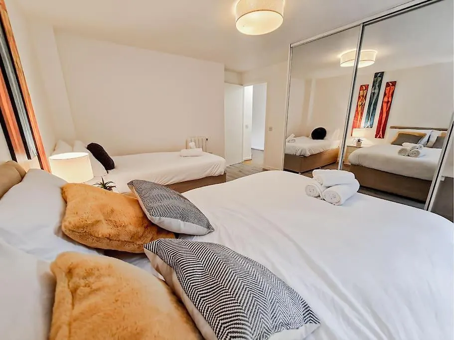 Apartamento Comfy 2 Bed Flat With Free Parking, Close To Tube Londres Reino Unido